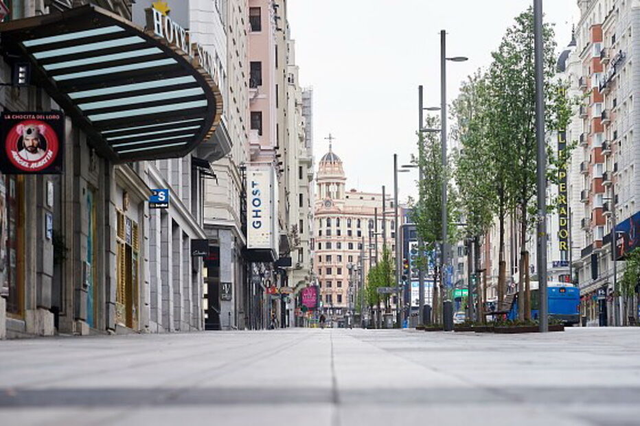 Espanha fecha todos os hotéis para impedir propagação do coronavírus