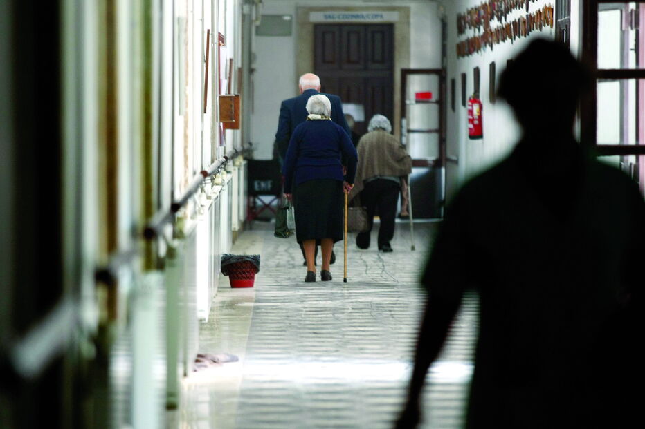 Maior número de óbitos deverá ocorrer entre os idosos com mais de 70 anos