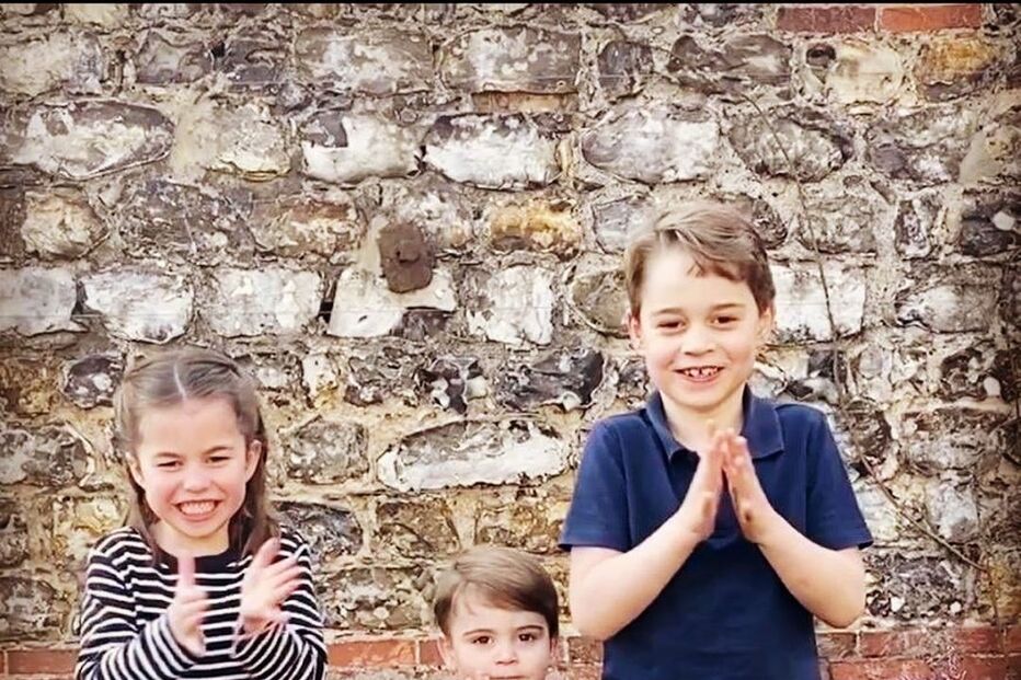 Filhos dos duques de Cambridge: Carlota, Louis e George