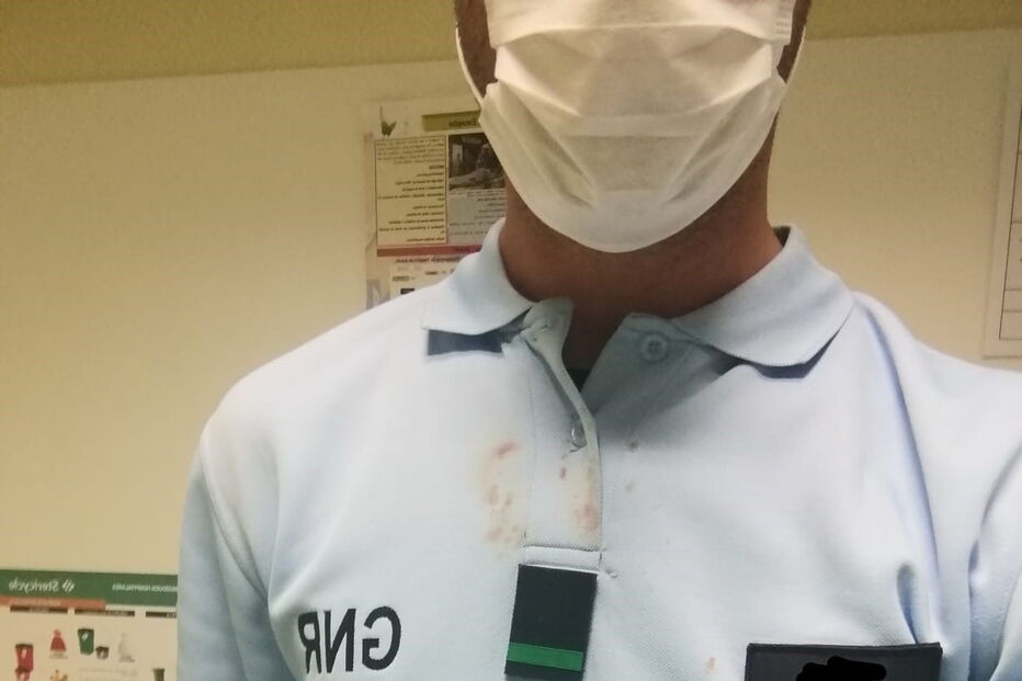 Militar da GNR agredido com garrafa ao tentar terminar festa durante Estado de Emergência