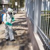 Pulverizar ruas com desinfetante para combater a covid-19 é perigoso e ineficaz, diz OMS