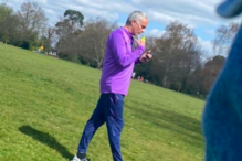 Mourinho juntou jogadores do Tottenham para treino em parque londrino e arrisca advertência policial