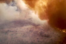 Incêndios fora de controlo perto de Chernobyl ameaçam populações de várias cidades na Ucrânia