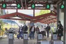 2020-04-27_10_51_17 Trabalhadores da Autoeuropa regressam à fábrica.jpg