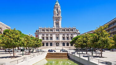 Manifestações em Porto, Coimbra e Faro apenas são comunicadas à polícia, revelam autarquias