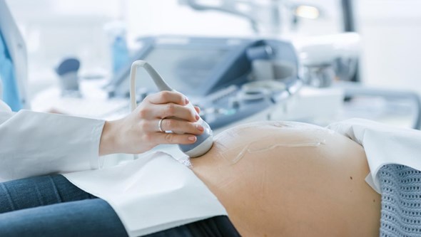 Especialista diz que análise à tiróide devia fazer parte do rastreio das grávidas