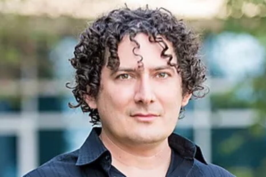 cientista da Califórnia Jacob Glanville, CEO da Distributed Bio e mais conhecido como um dos médicos que participou no documentário da Netflix, Pandemia