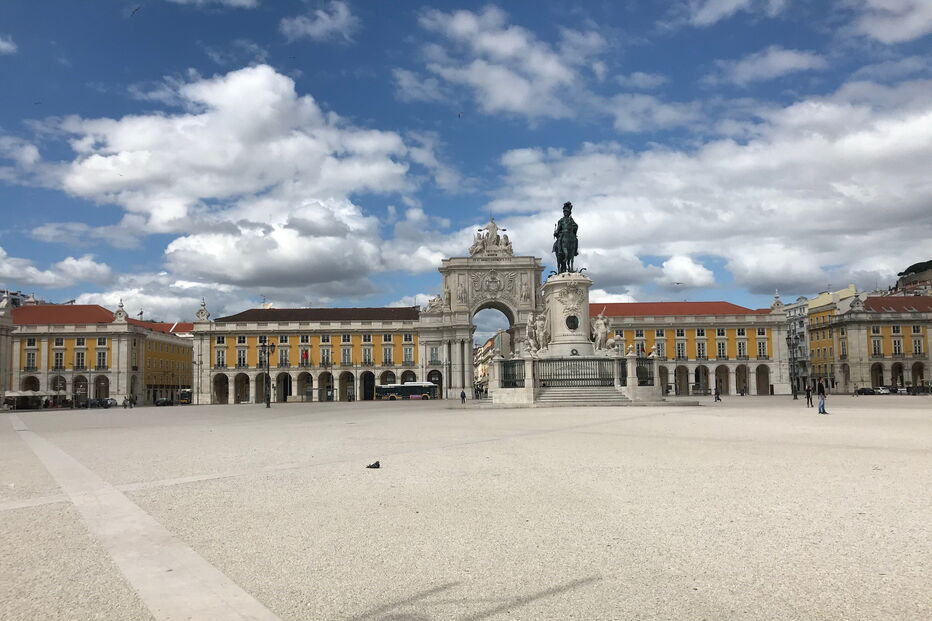 Lisboa deserta durante período de quarentena