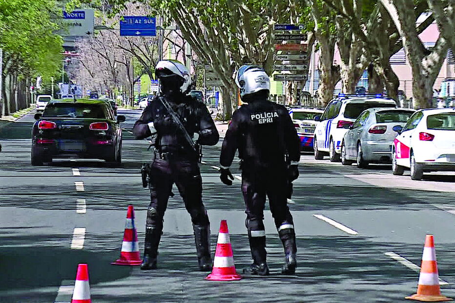 Estado de Emergência proíbe deslocações na semana da Páscoa