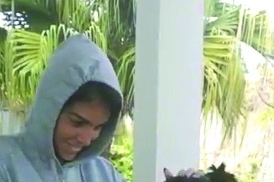 Georgina cortou cabelo do craque no Funchal 