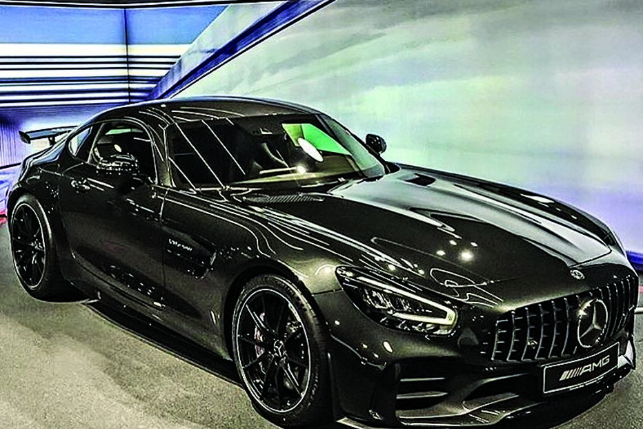 Mercedes AMG GTR 