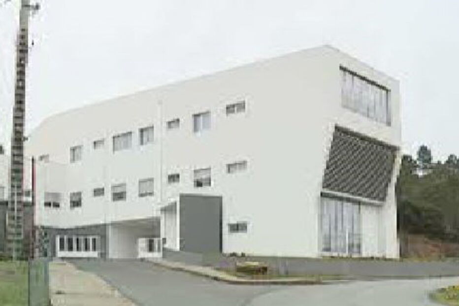 Quatro utentes de lar em Paredes infetados com coronavírus. Restantes idosos retirados 