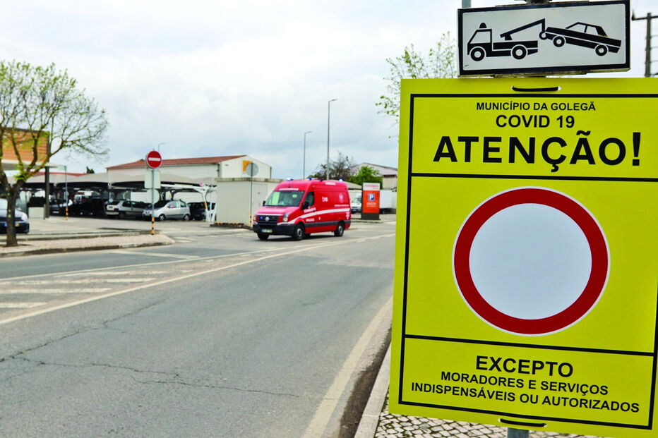 15 placas proíbem a circulação a quem não mora na Golegã 