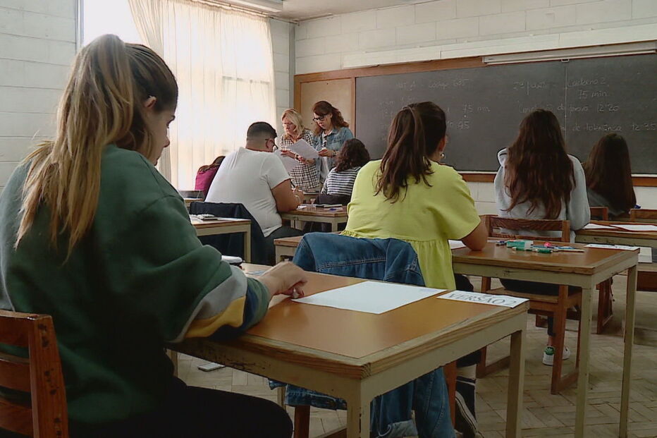 2020-04-09_09_17_07 Professores com medo de voltarem às escolas devido ao coronavírus.jpg