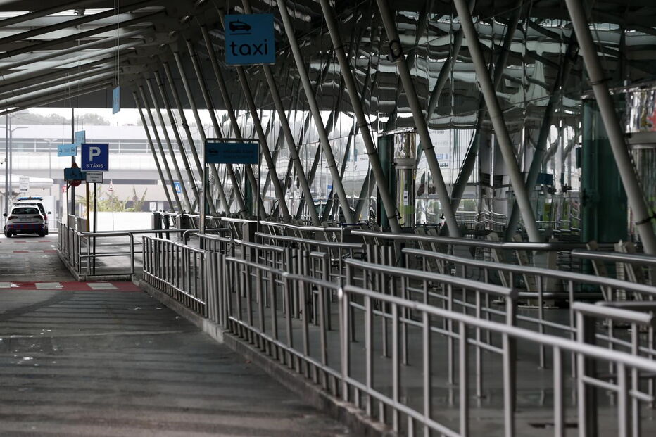 O dia em que o tempo parece ter parado no aeroporto de Lisboa