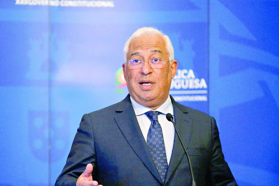 Costa ouve hoje economistas sobre crise