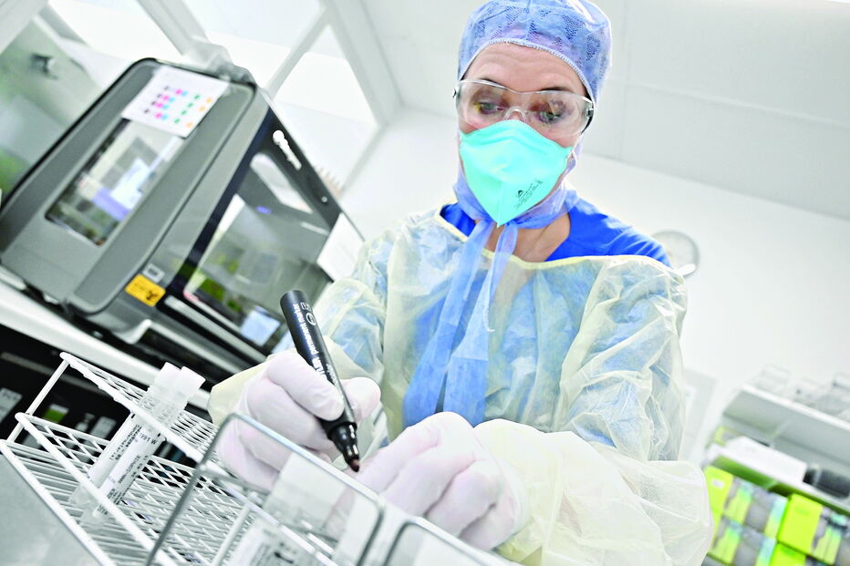 Necessários dois testes negativos, com 24 horas de intervalo, para considerar doentes recuperados como curados  