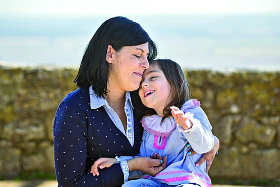 Susana e Laura de sete anos