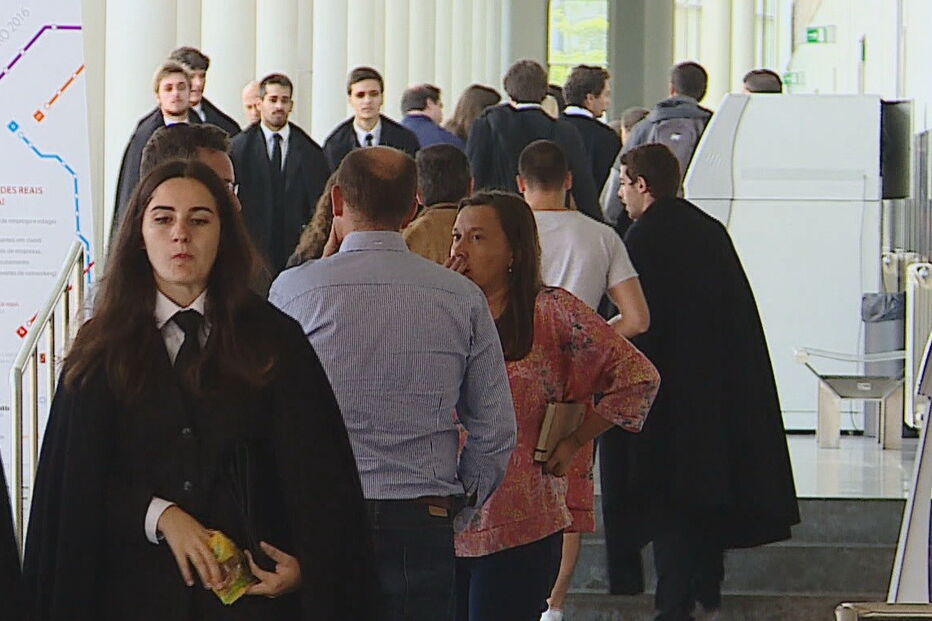 2020-04-20_12_42_43 Professores do ensino superior recusam voltar às aulas.jpg