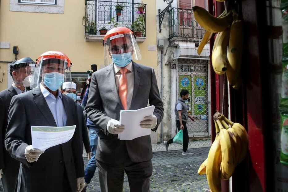 Comunidade do Bangladesh tem cerca 20 infetados com coronavírus em bairro lisboeta que não pára