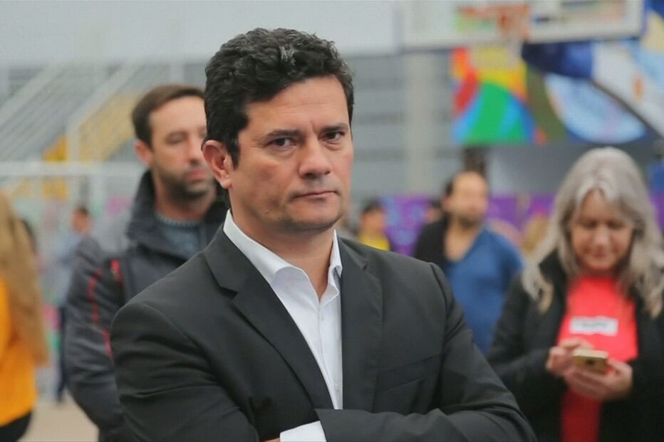 2020-04-24_12_21_13 Ex-juiz Sérgio Moro demite-se do cargo de ministro da Justiça do Brasil. Bolsonaro tenta impedir saída.jpg