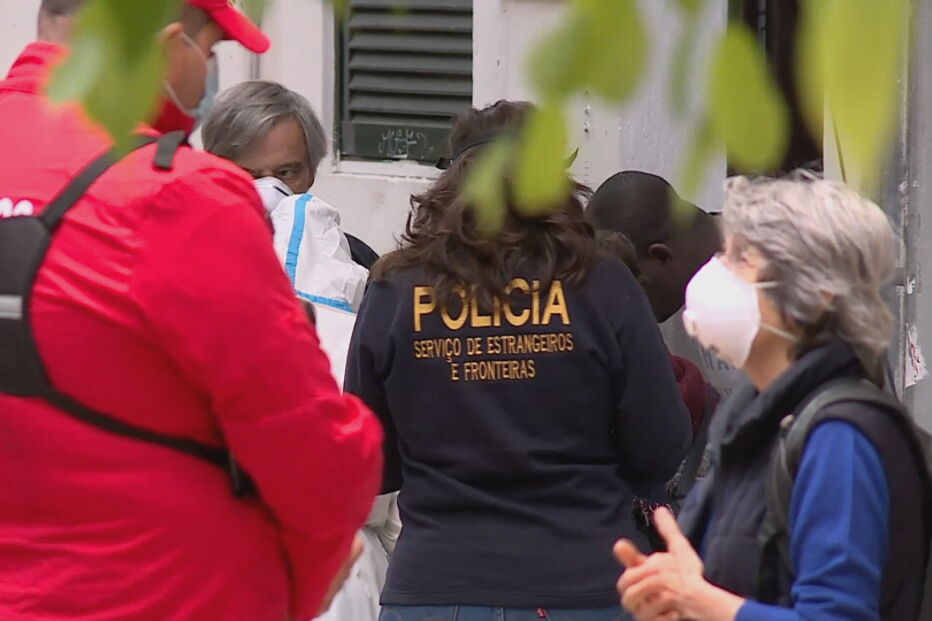 Autoridades fiscalizam pensão em Lisboa. 100 refugiados testados ao novo coronavírus