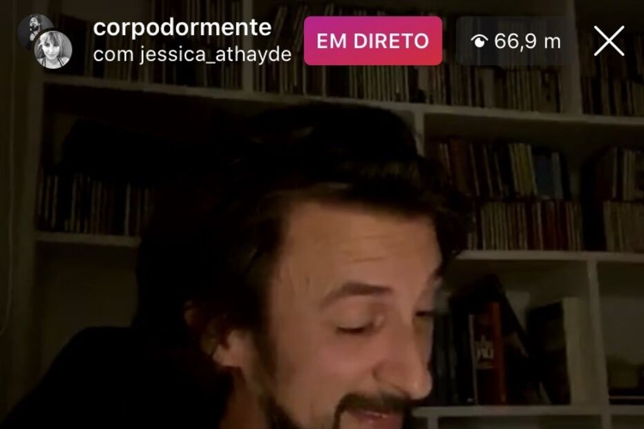 João Manzarra provoca Jessica Athayde durante o direto de Bruno Nogueira