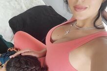 Georgina Rodríguez faz tranças a Ronaldo