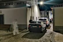 Homem encontrado morto e mãe em estado grave. PJ investiga caso em Elvas