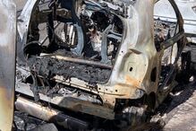 Vários carros incendiados e viaturas assaltadas durante a madrugada em Lisboa