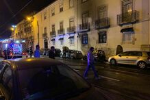 Vários carros incendiados e viaturas assaltadas em Lisboa	