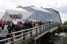 Protestos pela morte de afro-americano em Atlanta nos EUA