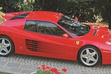 Ferrari Testarossa estava avaliado em 15 mil euros após acidente	
