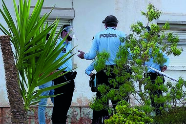 PSP e PJ estiveram durante todo o dia à procura do principal suspeito da morte de Francelina Santos, de 87 anos