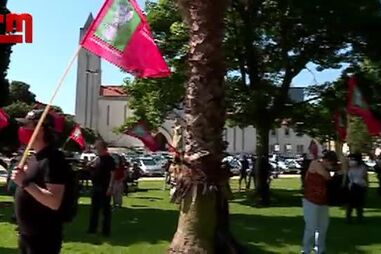 Trabalhadores da restauração e turismo manifestam-se à porta do Ministério do Trabalho