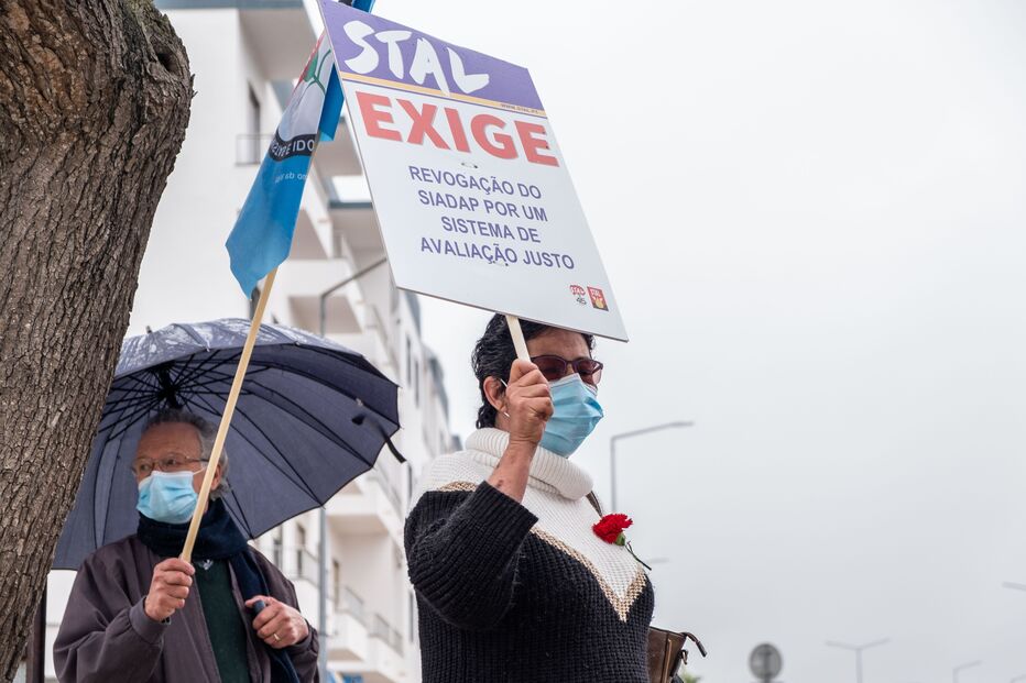 Sines comemorou o 1.º de Maio nas ruas