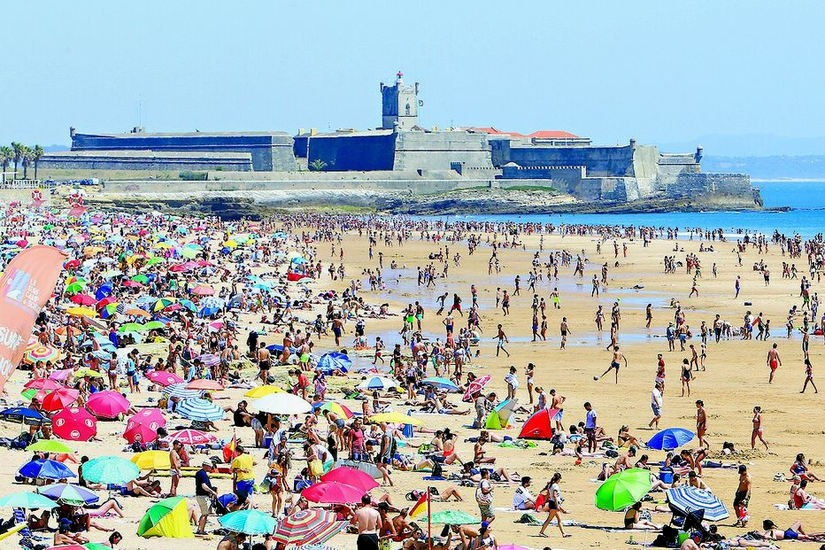 Praias terão um  limite de capacidade máxima de banhistas