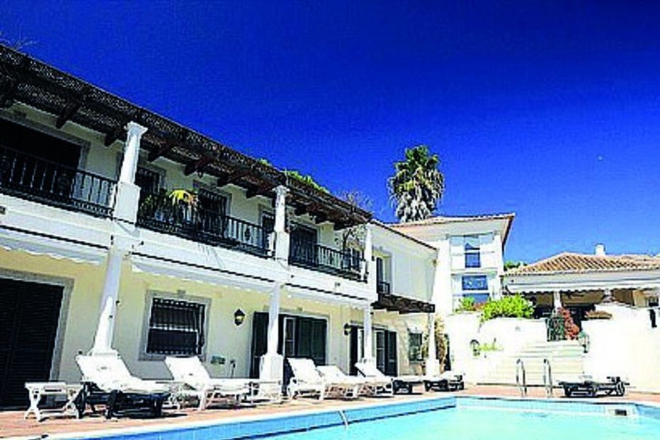 Casa no Algarve vale mais de 3 milhões   