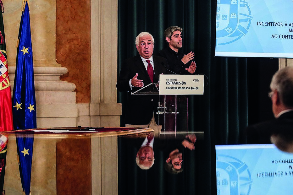 Primeiro-ministro, António Costa, apresentou ontem o programa de incentivos às microempresas no Palácio Nacional da Ajuda    