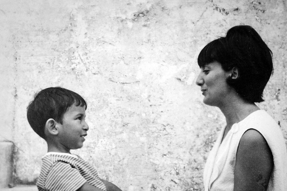 António Costa com a mãe, Maria Antónia Palla.jpg