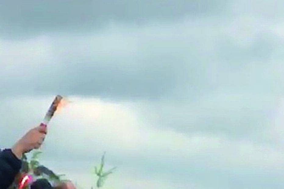 Super Dragões ignoram regras de prevenção no regresso do FC Porto aos treinos