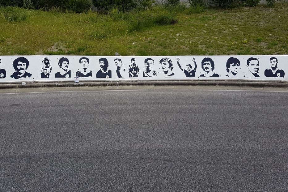 Muro de rotunda junto ao Estádio da Luz alvo de limpeza após ser vandalizada 
