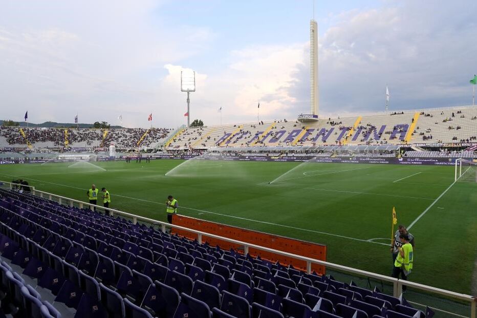 Estádio Artemio Franchi, Florença, Itália