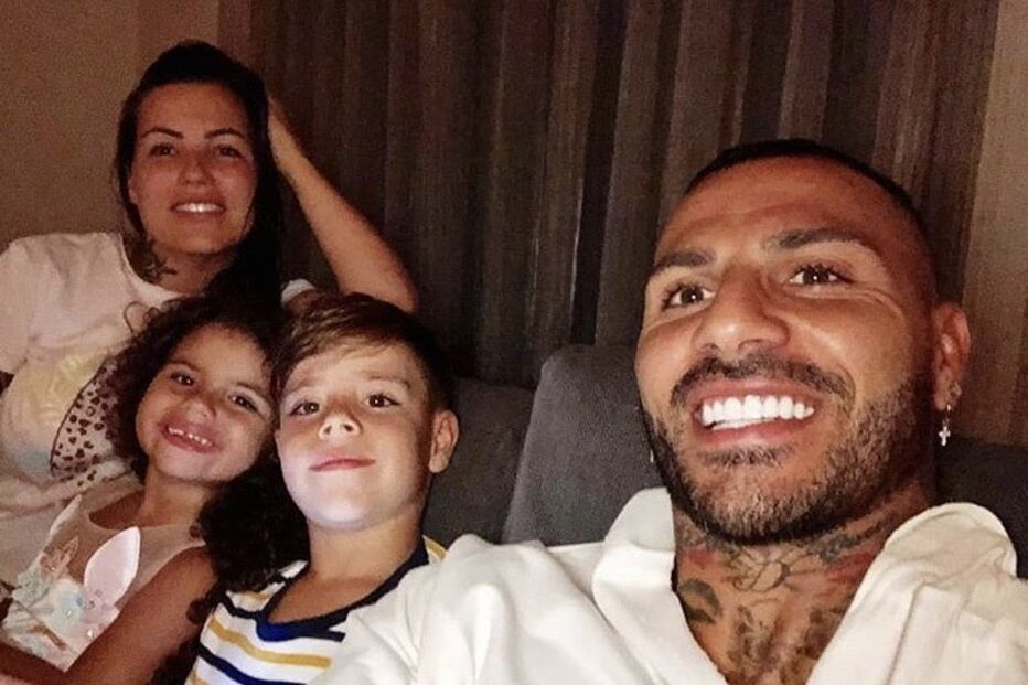 Ricardo Quaresma com a mulher, Daphne, e os filhos