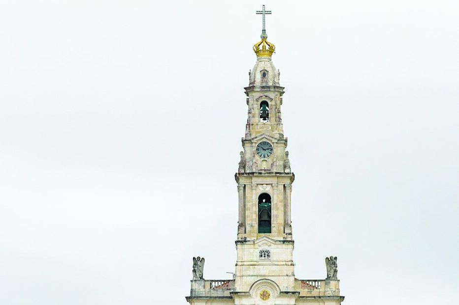 Santuário tinha este sábado o recinto deserto