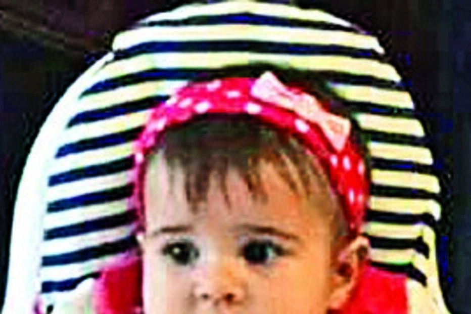 Samira e Viviane tinham 19 meses e 4 anos  