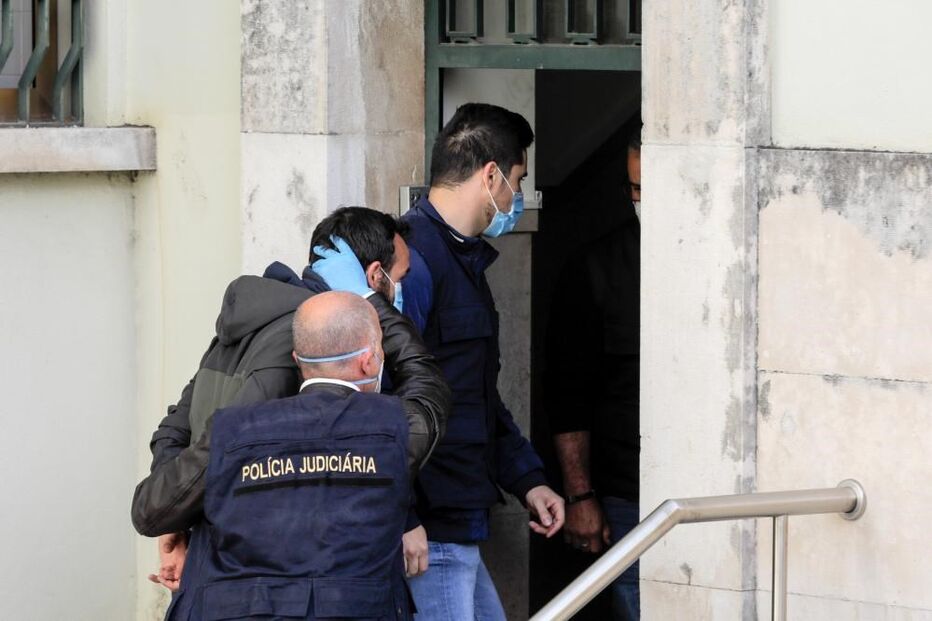 Pai de menina de nove anos já está a depor no Tribunal de Leiria