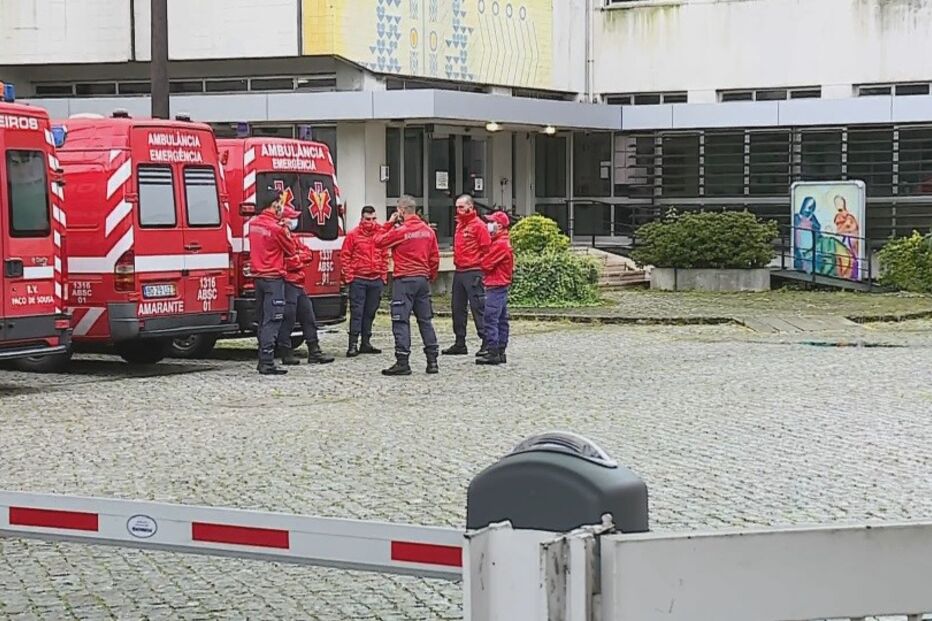 Usavam sacos do lixo para travar surto de 'covid' que fez 18 mortos em lar de Matosinhos