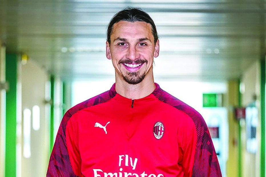 Jogador Zlatan Ibrahimovic multado com ‘bomba’ 