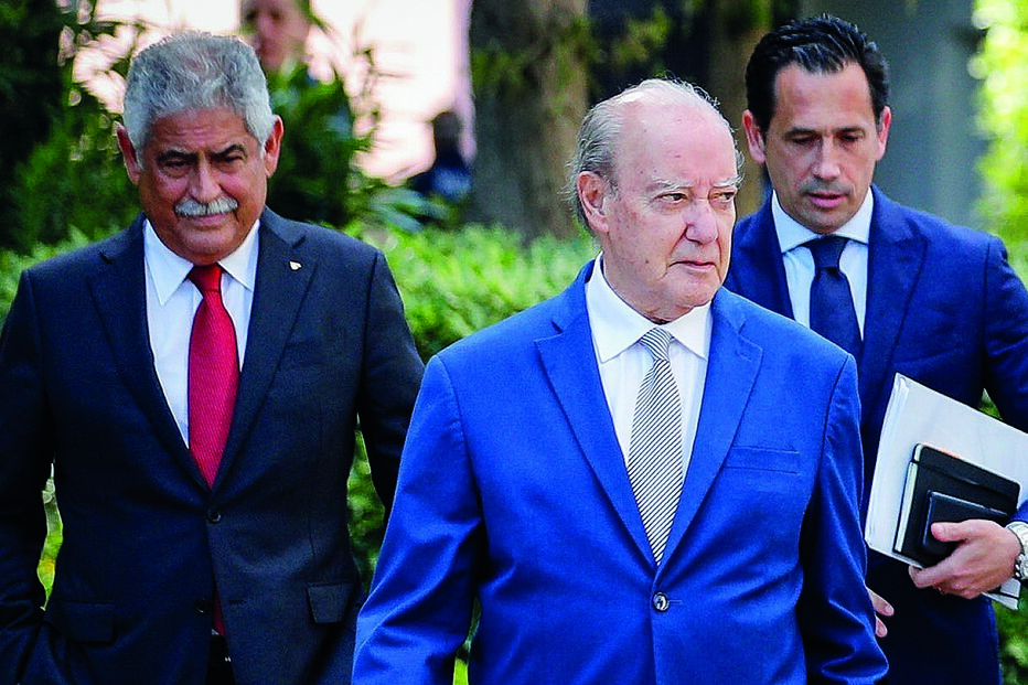 Luís Filipe Vieira e Pinto da Costa, presidentes de Benfica e FC Porto, têm deixado claro a Pedro Proença (presidente da Liga) as suas exigências 